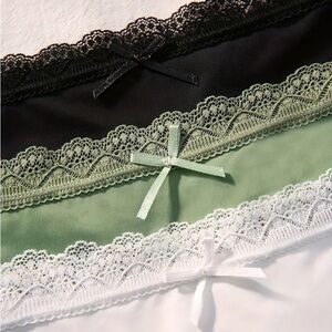 SHEIN Black and Green and White 3pack Lace Trim Panties